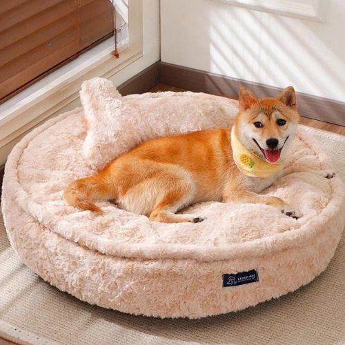 Coussin chien Ă©lĂ©gant et douillet, qui sâintĂšgre harmonieusement Ă tous les styles de dĂ©coration