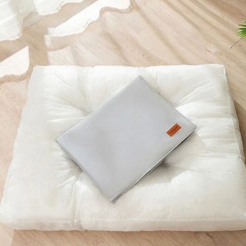 Lit pour chien design gris clair déhoussable et pratique facile à nettoyer et ranger