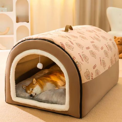 Abri en tissu rembourré servant de NICHE CHIEN XXL beige avec un Shiba Inu qui dort à l’intérieur