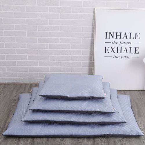Tapis chien rafraichissant rectangulaire bleu idéal contre la chaleur plusieurs tailles