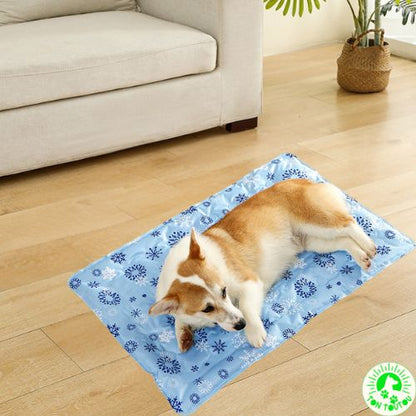 tapis-pour-chien-rafraichissant-confortable-apaisant-cocon-frais-antiderapant-antistress-impermeable-etanche-pliable-lit-chien-chat-petit-moyen-taille-anti-chaleur-pratique-detente-coussin-integre-couchage-animaux-domestique-facile-a-nettoyer-protection-canape-lit-parquet