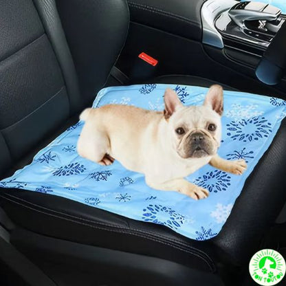 tapis-pour-chien-rafraichissant-confortable-apaisant-cocon-frais-antiderapant-antistress-impermeable-etanche-pliable-lit-chien-chat-petit-moyen-taille-anti-chaleur-pratique-detente-coussin-integre-couchage-animaux-domestique-facile-a-nettoyer-resistant-durable-protege-siege-auto