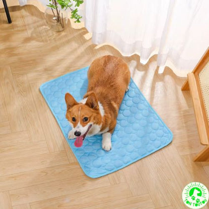 tapis-pour-chien-rafraichissant-contre-la-chaleur-resistant-durable-confortable-pour-voiture-canape-cage-lit-grand-petit-chien-lavable-doux-moelleux-anti-stress-apaisant-bleu